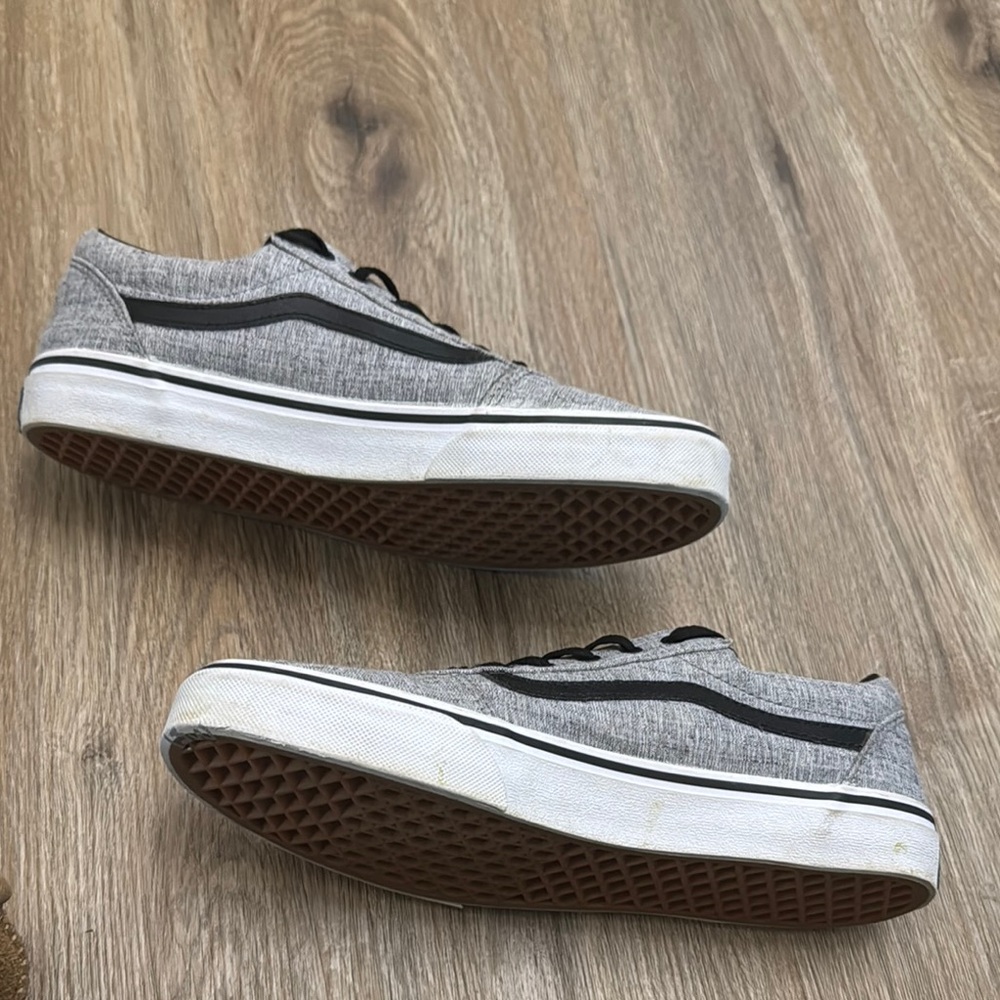 Vans Gray and Black Sneakers Classic Style - Picture 5 of 8